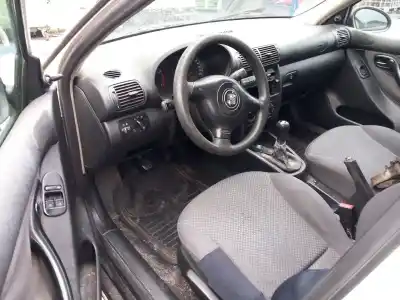 Утилизация автомобиля seat leon (1m1) 1.6 16 v года 2004 питание aus,azd,bcb