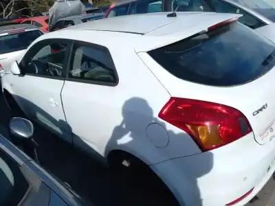 Veículo de Sucata kia pro cee'd (ed) 2.0 crdi 140 do ano 2008 alimentado d4ea