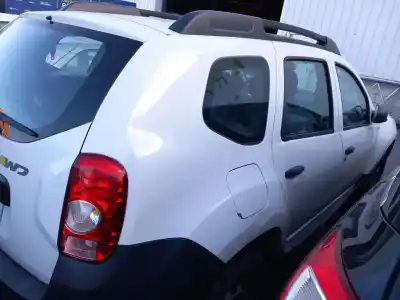 Veículo de Sucata dacia duster (hs_) 1.6 16v 4x4 do ano 2011 alimentado k4m 606,k4m 646