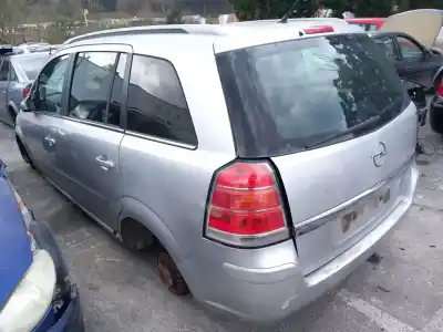 Здавання транспортного засобу opel zafira / zafira family b (a05) 1.9 cdti (m75) року 2006 потужний z 19 dt