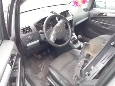 Здавання транспортного засобу opel zafira / zafira family b (a05) 1.9 cdti (m75) року 2006 потужний z 19 dt