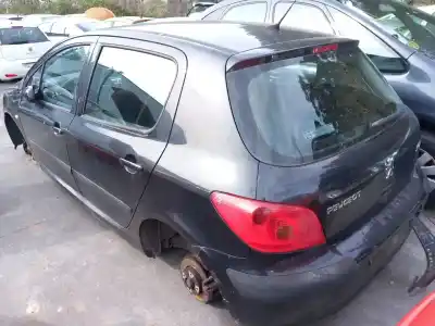 Veículo de Sucata peugeot 307 (3a/c) 1.4 do ano 2004 alimentado kfw (tu3jp)