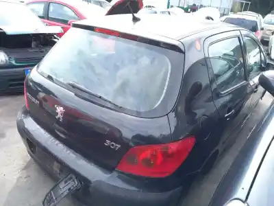 Veículo de Sucata peugeot 307 (3a/c) 1.4 do ano 2004 alimentado kfw (tu3jp)