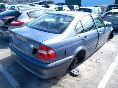 Sloopvoertuig bmw 3 (e46) 320 i van het jaar 2004 aangedreven 226s1