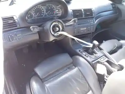 Sloopvoertuig bmw 3 (e46) 320 i van het jaar 2004 aangedreven 226s1