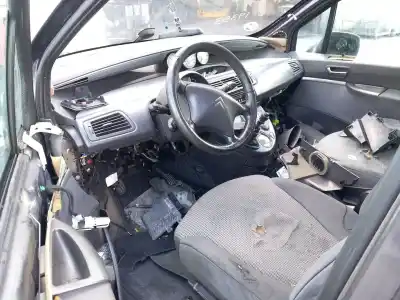 Vehicul casat citroen c8 2.2 hdi al anului 2007 alimentat 