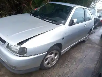 Veículo de Sucata seat cordoba vario (6k5) 1.9 sdi do ano 1998 alimentado aey