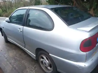 Veículo de Sucata seat cordoba vario (6k5) 1.9 sdi do ano 1998 alimentado aey