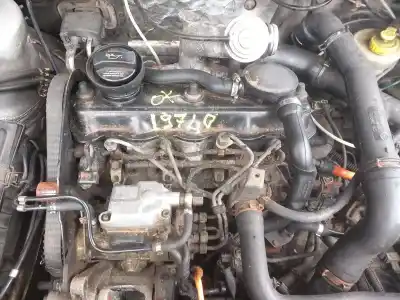 Veículo de Sucata SEAT CORDOBA VARIO (6K5) 1.9 SDI do ano 1998 alimentado AEY