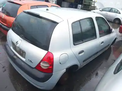 Scrapping Vehicle renault clio ii fase ii (b/cb0) authentique confort of the year 2004 powered 