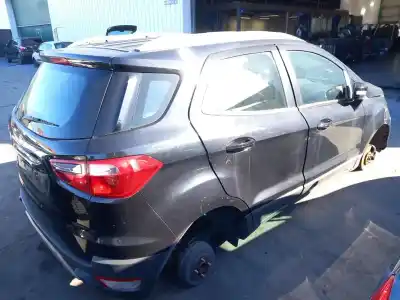 Véhicule à la ferraille ford ecosport titanium de l'année 2016 alimenté 