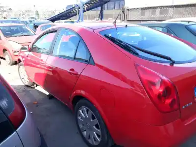 Veículo de Sucata nissan primera hatchback (p12) 2.2 di do ano 2003 alimentado yd22ddt