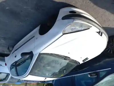 Veículo de Sucata peugeot 206 fastback (2a/c) 1.4 i do ano 2001 alimentado kfw