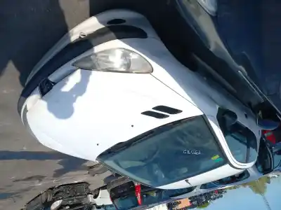 Veículo de Sucata peugeot 206 fastback (2a/c) 1.4 i do ano 2001 alimentado kfw