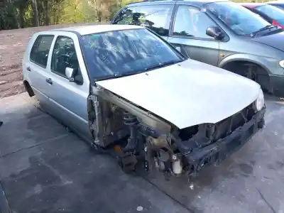 Véhicule à la ferraille volkswagen                                         golf iii (1h1)                                                                                                                                                                                                                                             2.0                                                                                                                                                                                                                                                        de l'année 1997 alimenté 2e,aba,ady,agg,akr