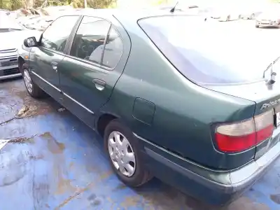 Sloopvoertuig nissan primera hatchback (p11) 2.0 td van het jaar 1996 aangedreven cd20t