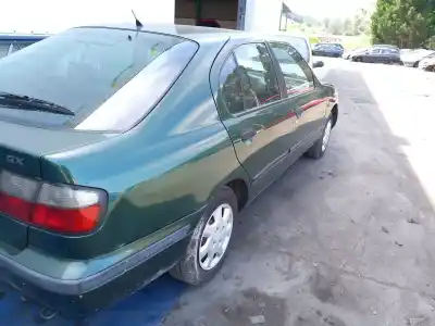 Sloopvoertuig nissan primera hatchback (p11) 2.0 td van het jaar 1996 aangedreven cd20t