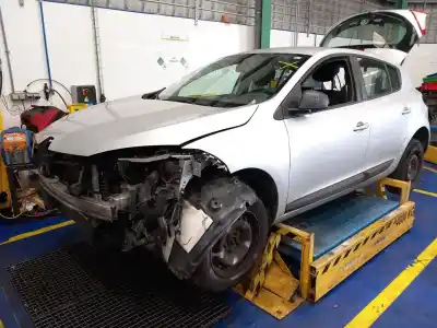 Scrapping Vehicle renault megane iii fastback (bz0/1_, b3_) 1.5 dci (bz1g, bz1w, bz0r) of the year 2014 powered k9k 846