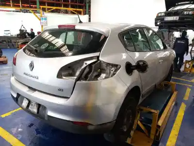 Scrapping Vehicle renault megane iii fastback (bz0/1_, b3_) 1.5 dci (bz1g, bz1w, bz0r) of the year 2014 powered k9k 846