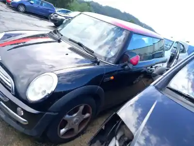 Veicolo di demolizione mini mini (r50, r53) cooper dell'anno 2002 alimentato w10 b16 a