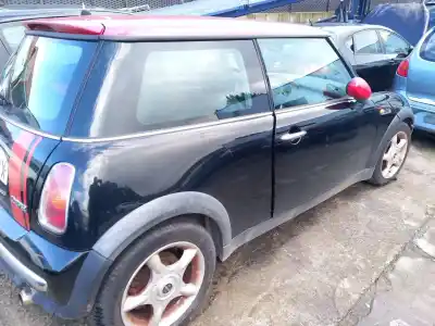 Veicolo di demolizione mini mini (r50, r53) cooper dell'anno 2002 alimentato w10 b16 a