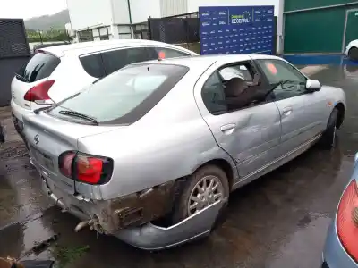Sloopvoertuig nissan primera hatchback (p11) 2.0 td van het jaar 1999 aangedreven cd20t