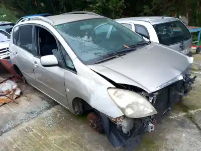 Veículo de Sucata toyota corolla verso (_e12_) 2.0 d-4d (cde120_) do ano 2003 alimentado 1cd-ftv