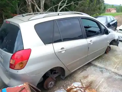 Veículo de Sucata toyota corolla verso (_e12_) 2.0 d-4d (cde120_) do ano 2003 alimentado 1cd-ftv