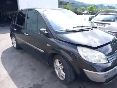 Scrapping Vehicle renault scénic ii (jm0/1_) 1.5 dci (jm0f) of the year 2003 powered k9k 722