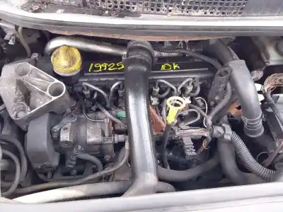Scrapping Vehicle renault scénic ii (jm0/1_) 1.5 dci (jm0f) of the year 2003 powered k9k 722