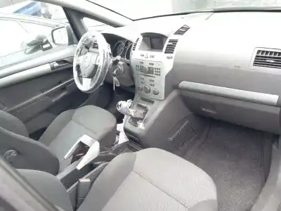 Здавання транспортного засобу opel zafira / zafira family b (a05) 1.7 cdti (m75) року 2009 потужний z17dtr