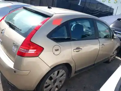 Véhicule à la ferraille citroen c4 i (lc_) 1.6 hdi de l'année 2004 alimenté 9hy (dv6ted4),9hz (dv6ted4)