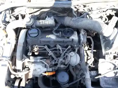 Здавання транспортного засобу seat leon (1m1) 1.9 tdi року 2002 потужний ahf,asv