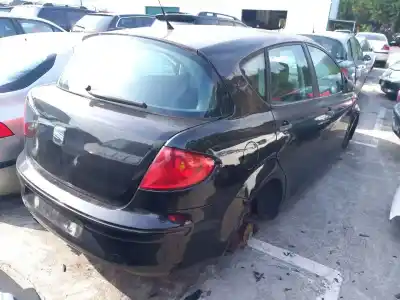 Veículo de Sucata seat toledo (5p2) reference do ano 2008 alimentado bkd