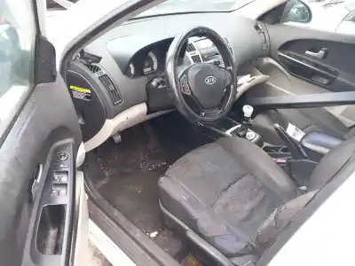 Scrapping Vehicle kia cee´d active of the year 2009 powered d4fb