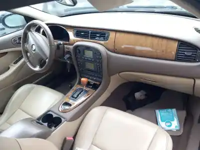 Scrapping Vehicle jaguar s-type ii (x200) 2.7 d of the year 2007 powered 7b(ajtdv6),7g(ajtdv6)