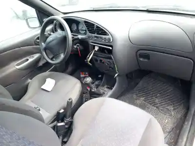 Здавання транспортного засобу ford fiesta iv (ja_, jb_) 1.0 i року 2001 потужний c4e