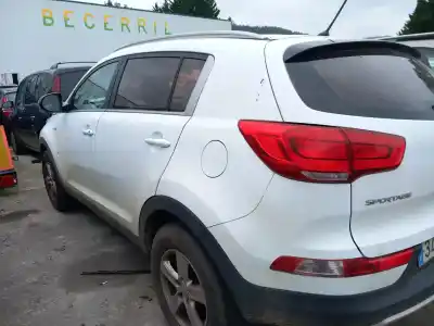 Sloopvoertuig kia sportage iii (sl) 1.6 gdi van het jaar 2015 aangedreven g4fd