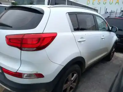 Sloopvoertuig kia sportage iii (sl) 1.6 gdi van het jaar 2015 aangedreven g4fd