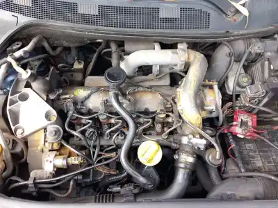 Здавання транспортного засобу renault megane ii (bm0/1_, cm0/1_) 1.9 dci (bm0g, cm0g) року 2003 потужний f9q 800