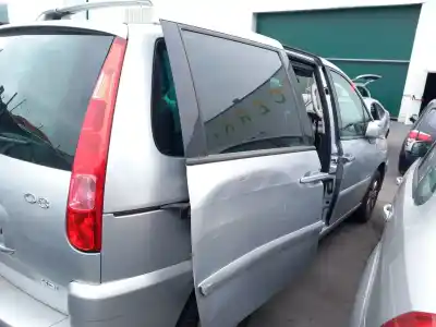 Здавання транспортного засобу citroen c8 (ea_, eb_) 2.2 hdi року 2004 потужний 4hw (dw12ted4)