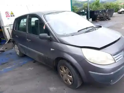 Veículo de Sucata renault scénic ii (jm0/1_) 1.6 (jm0c, jm0j, jm1b) do ano 2005 alimentado k4m 761,k4m 782