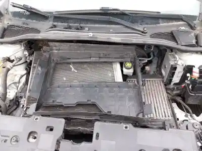 Здавання транспортного засобу RENAULT CLIO IV (BH_) 0.9 TCE 90 року 2014 потужний H4B 400,H4B 408,H4B 412