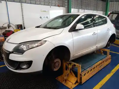 Scrapping Vehicle renault megane iii fastback (bz0/1_, b3_) 1.5 dci (bz0c) of the year 2012 powered k9k 636