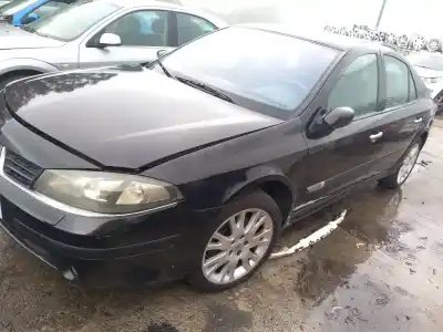 Veículo de Sucata renault laguna ii (bg0/1_) 1.9 dci (bg08, bg0g) do ano 2005 alimentado f9q 650,f9q 670,f9q 674,f9q 750