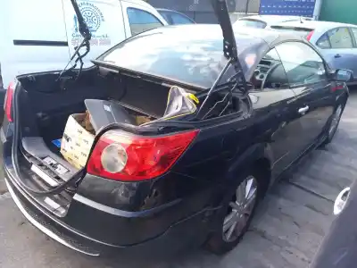 Scrapping Vehicle RENAULT MEGANE II COUPÉ-CABRIOLET (EM0/1_)  of the year 2005 powered F9Q 800