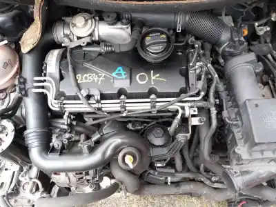 Hurda Aracı VOLKSWAGEN TOURAN (1T1, 1T2)  Yılın 2006 güçlü BXE