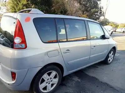 Здавання транспортного засобу renault espace iv (jk0/1_) 2.2 dci (jk0h) року 2005 потужний g9t 742,g9t 743