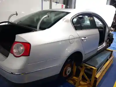 Здавання транспортного засобу volkswagen passat b6 (3c2) 2.0 tdi 16v 4motion року 2007 потужний bkp,cbab