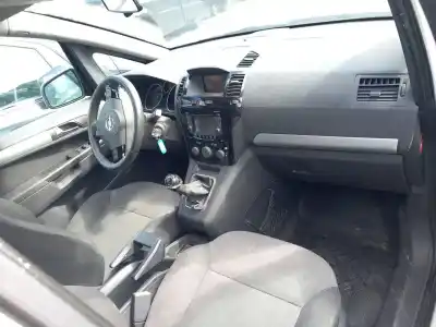 Здавання транспортного засобу opel zafira / zafira family b (a05) 1.7 cdti (m75) року 2012 потужний a 17 dtj,z 17 dtj